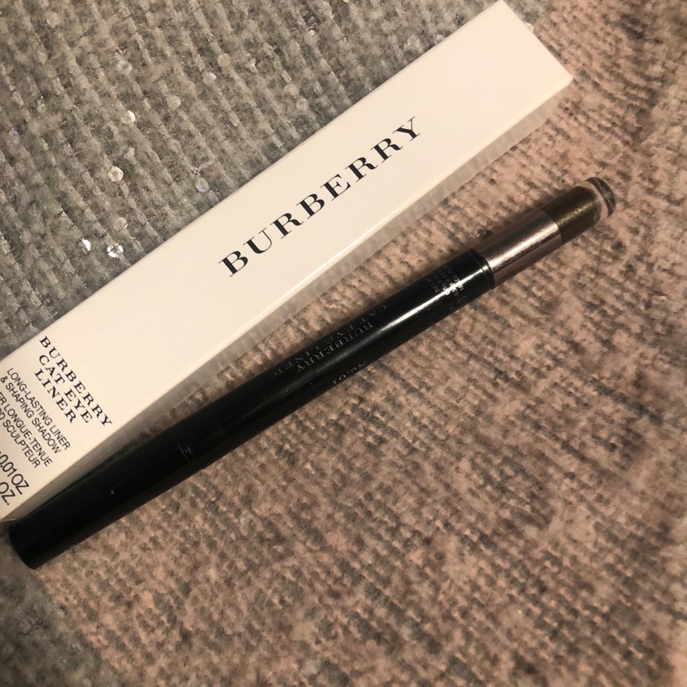 Burberry eyeliner/shadow dual